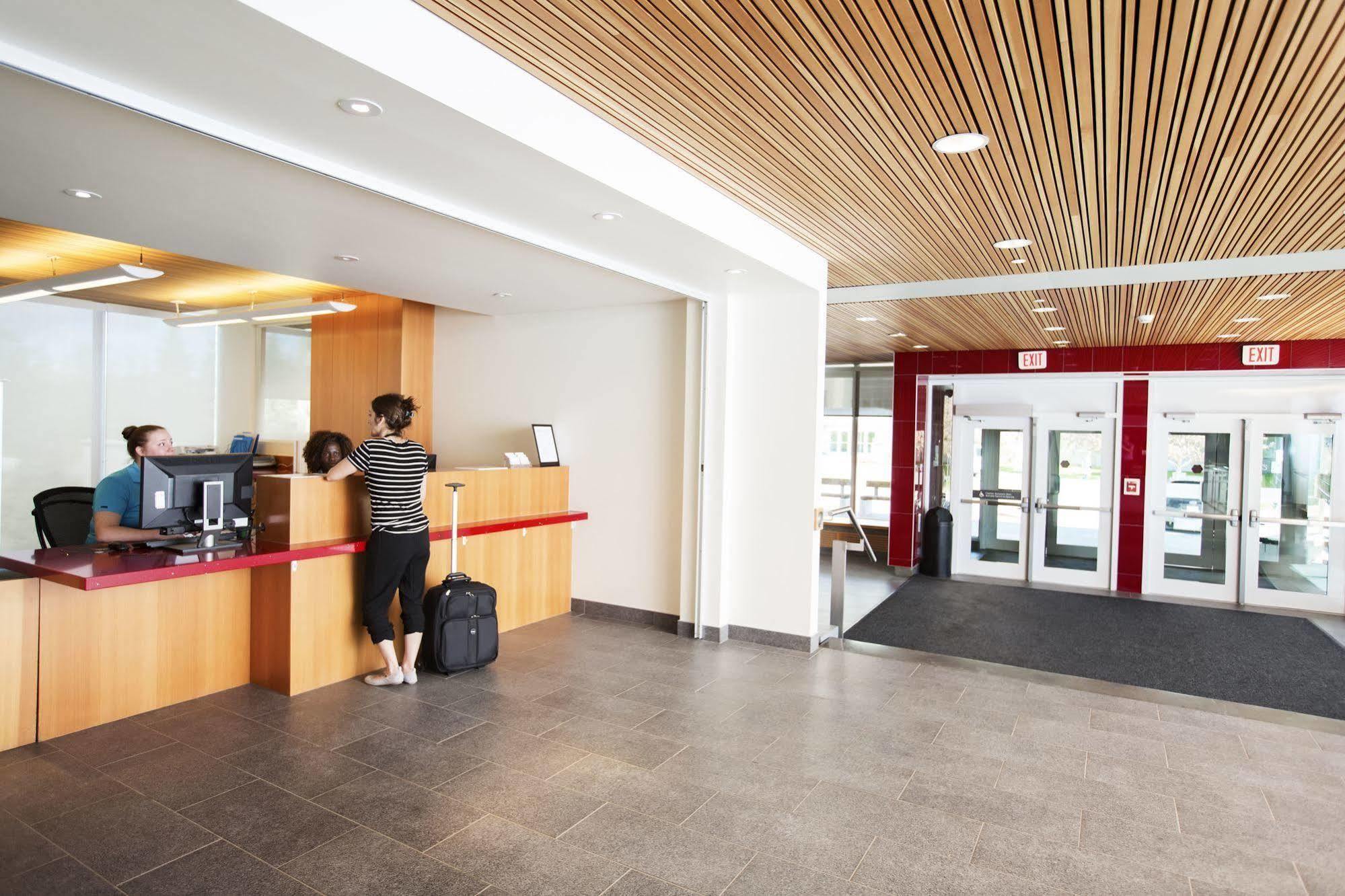 University Of Calgary - Seasonal Residence Luaran gambar